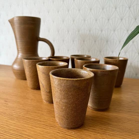 Stoneware pitcher set